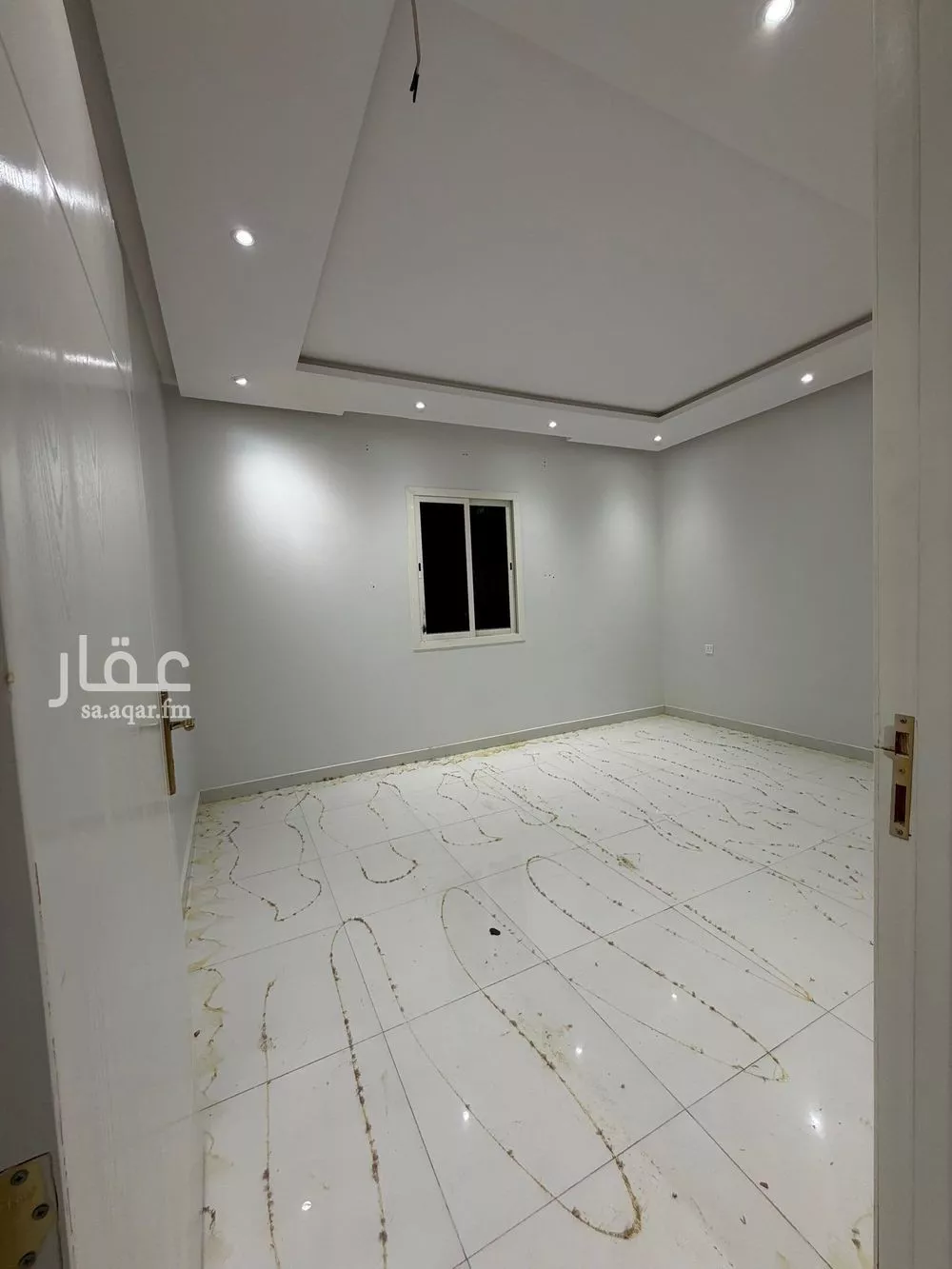 شقة 5 غرف في طويق 21