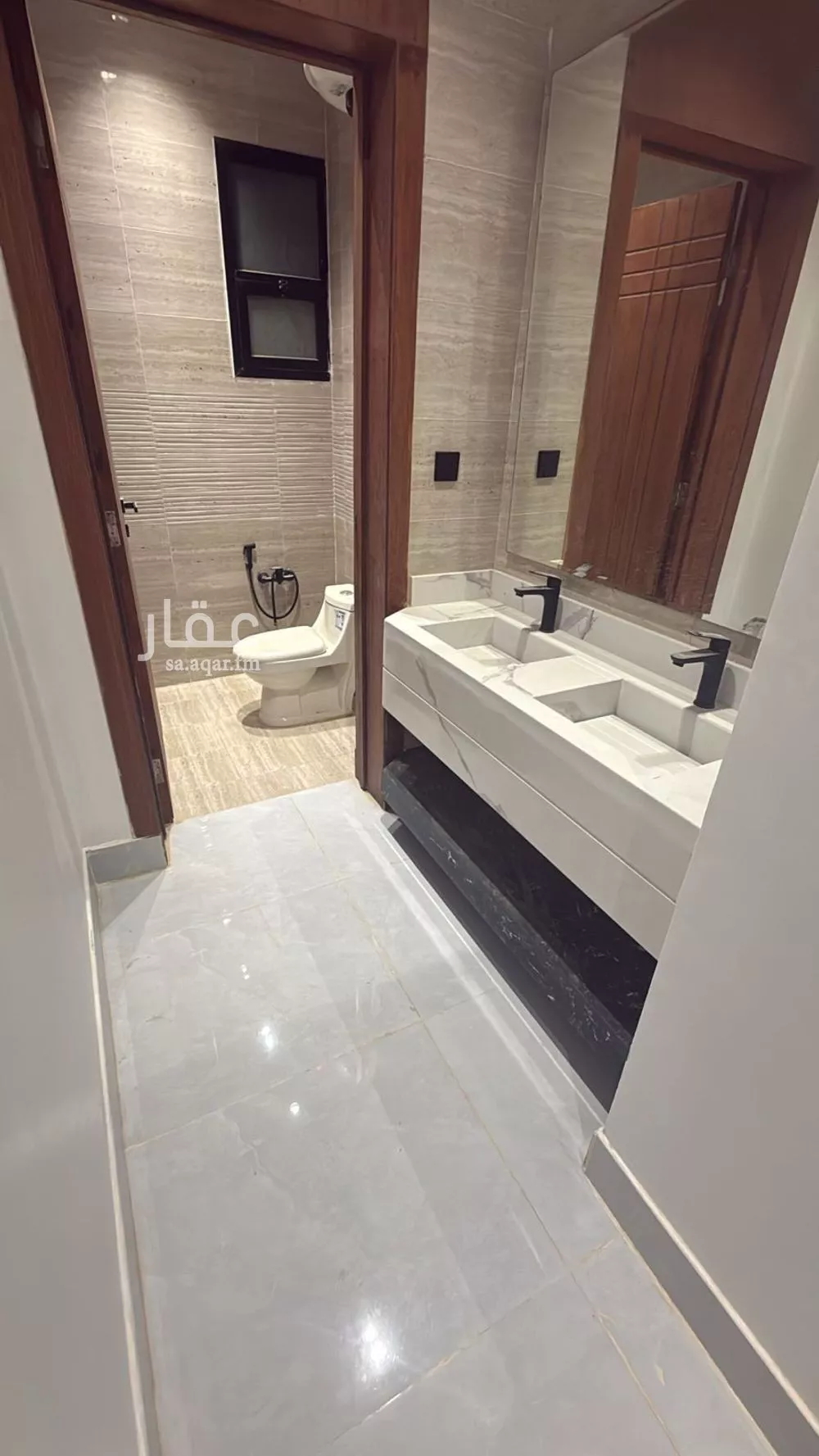 4 bedroom apartment in Al Janadriyah 5