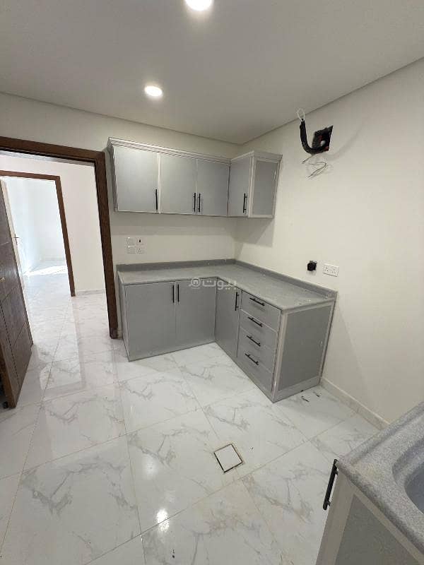 3 bedroom apartment in Al Thuqbah, Eastern Province 16