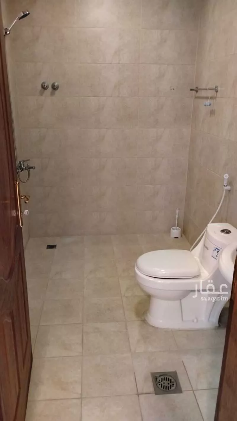 3 bedroom apartment in Hajar, Eastern Province 7