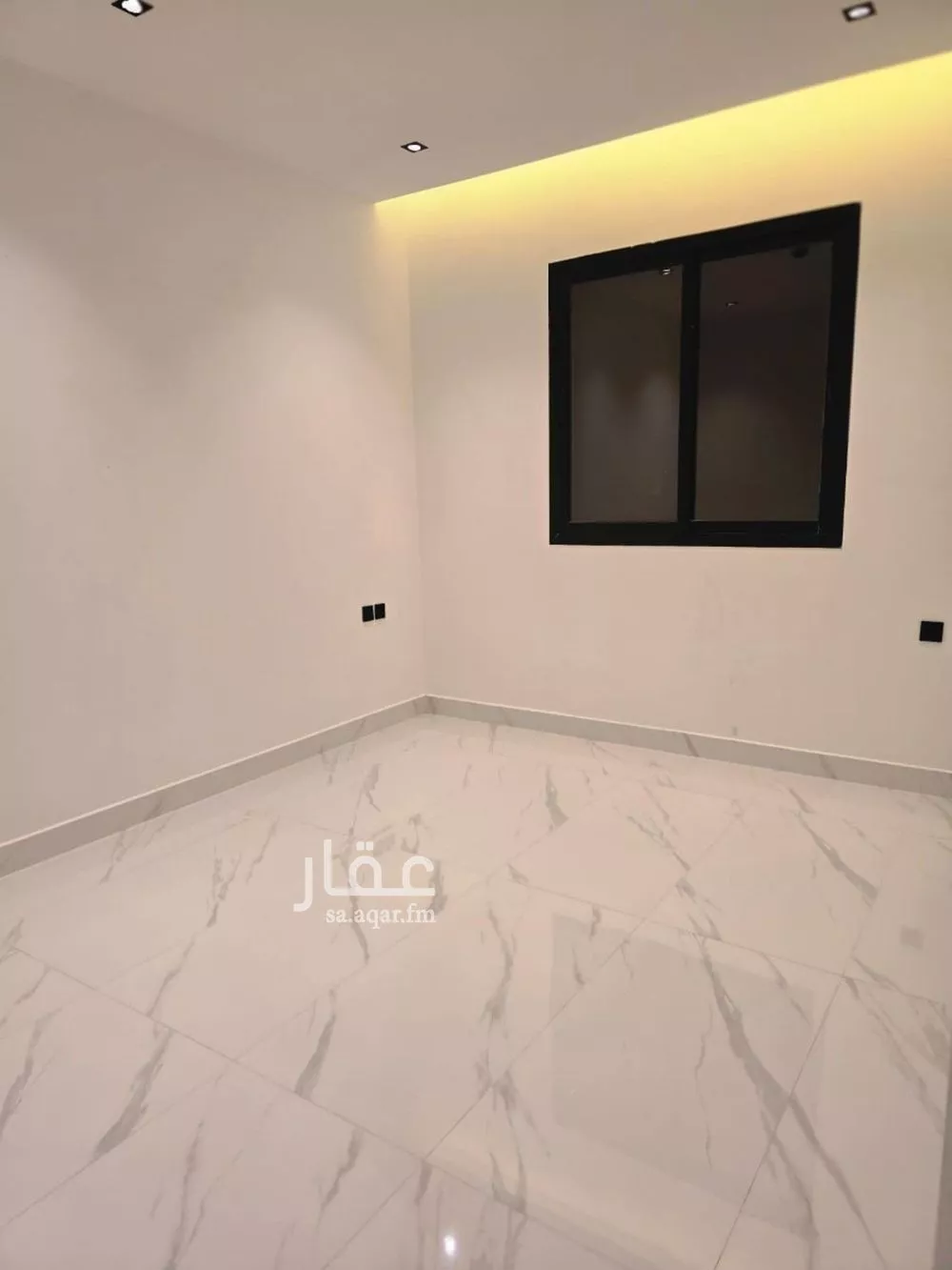 4 bedroom apartment in Al Aqiq 4