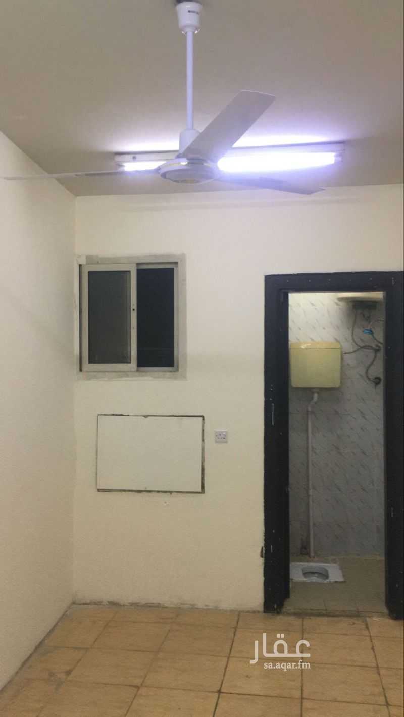 9 bedroom building in Al Khalidiyyah, Riyadh 2
