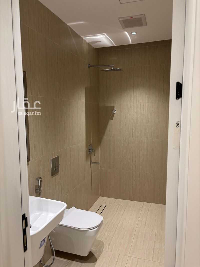3 bedroom apartment in Al Yarmouk, Riyadh 8