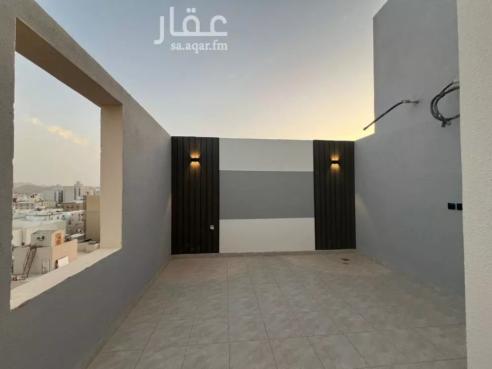 3 bedroom apartment in Al Shawqiyyah, Makkah 5
