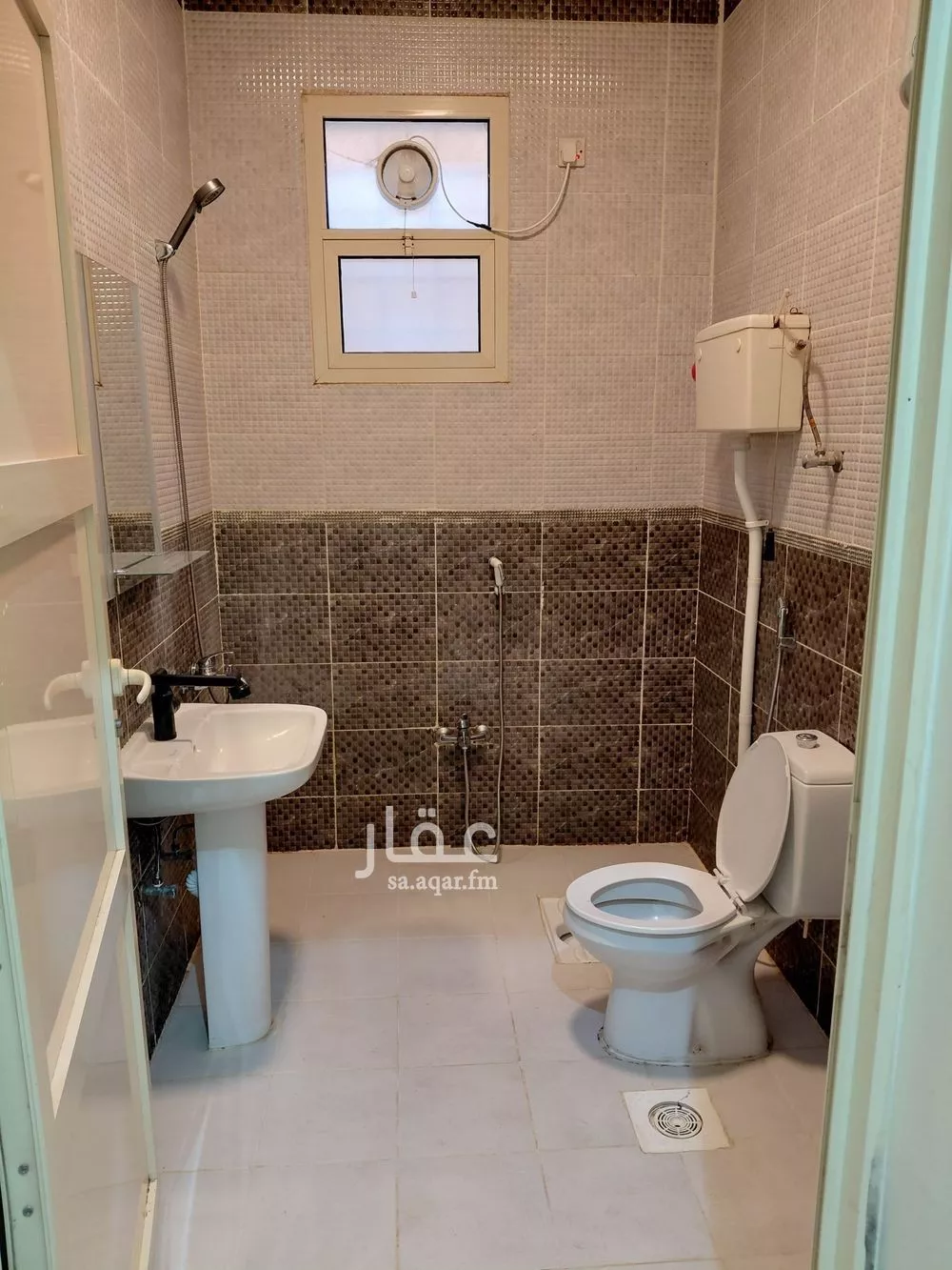 1 bedroom apartment in Al Qairawan 3