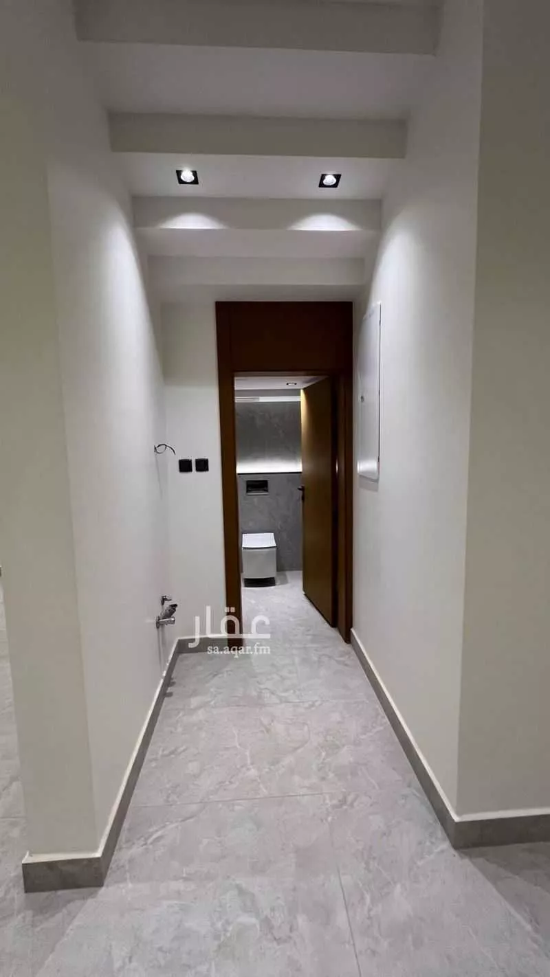 6 bedroom villa in Laban, Riyadh 11