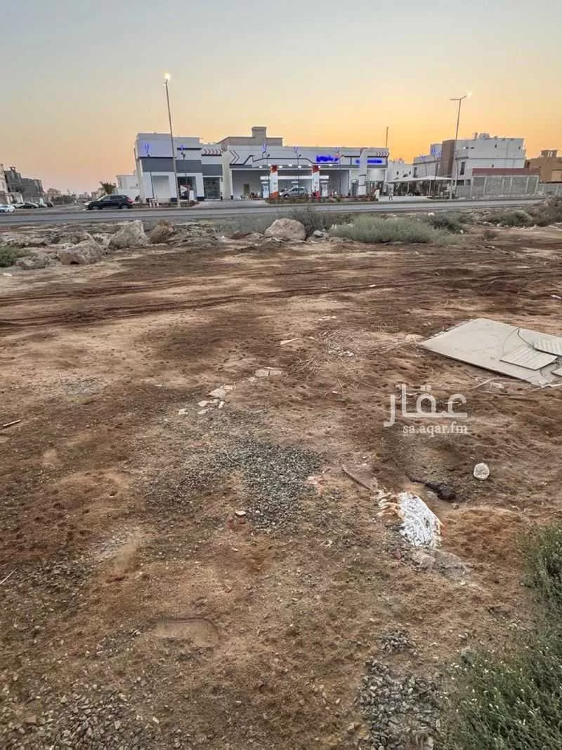 685 sqm land in Al Yaqout 5