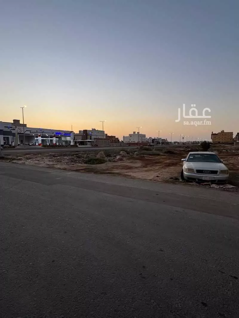 685 sqm land in Al Yaqout 8