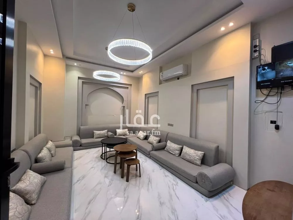 5 bedroom villa in Al Aqiq, Riyadh 6