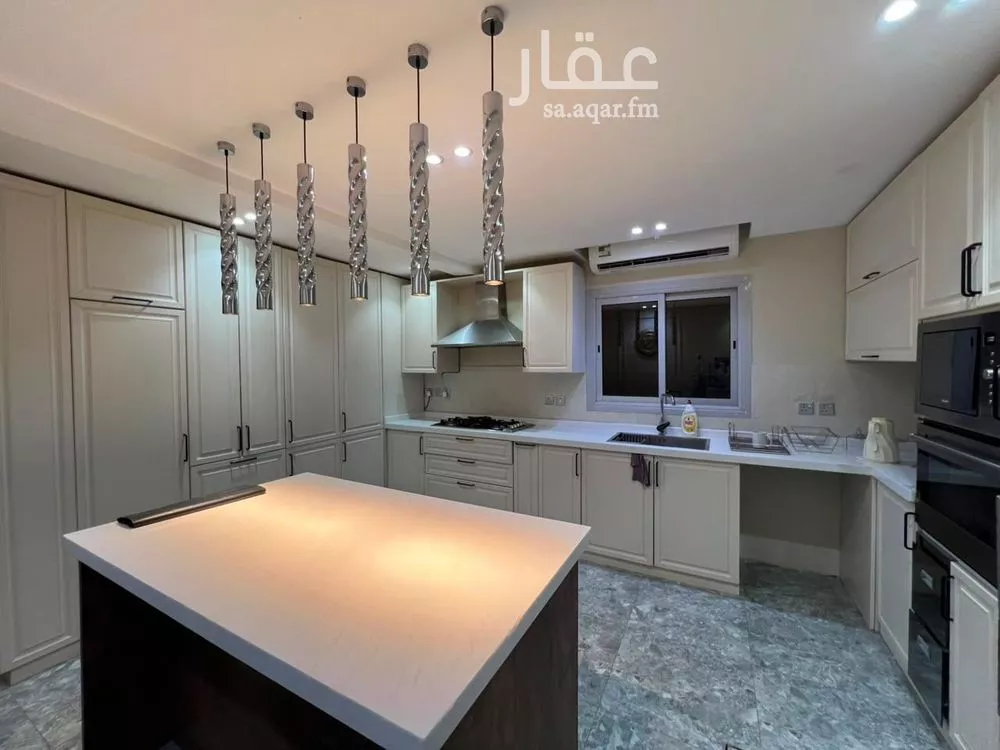 5 bedroom villa in Al Aqiq, Riyadh 13