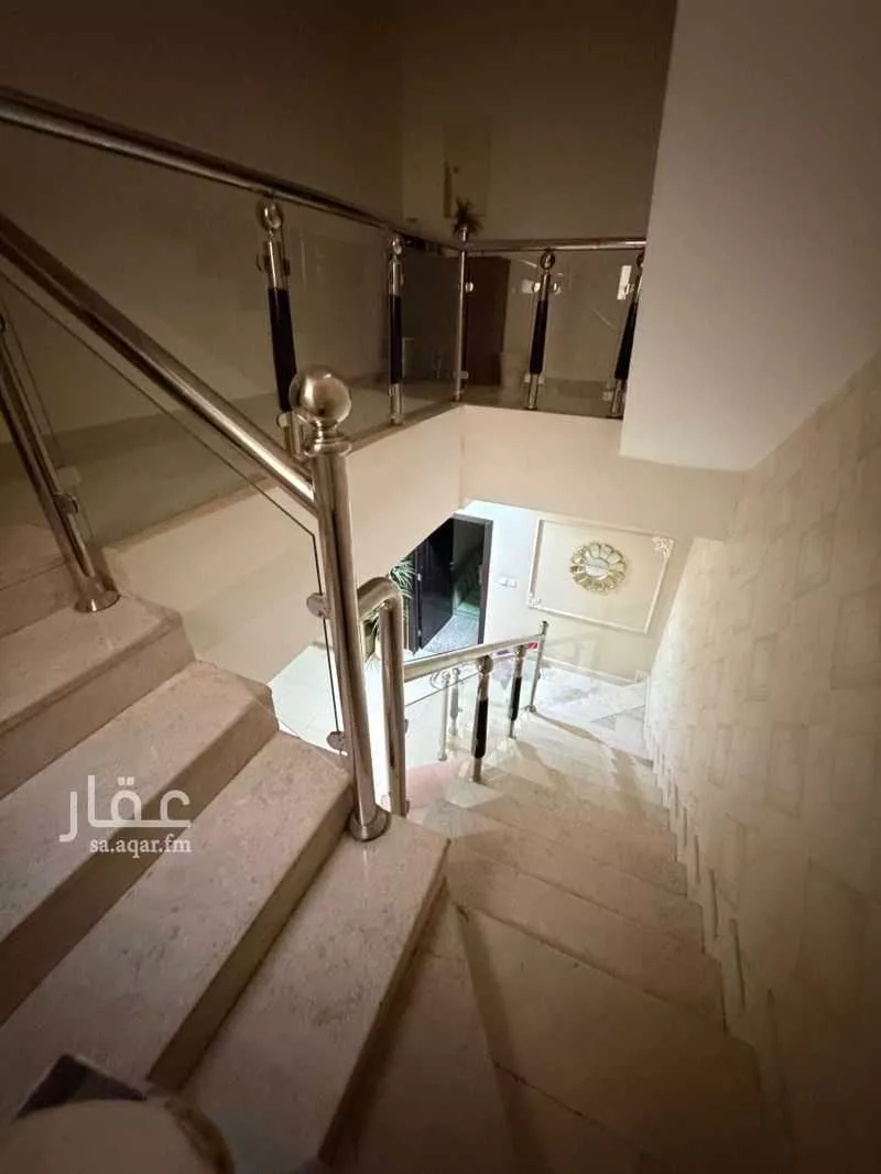 5 bedroom villa in Ishbiliyah, Riyadh 7