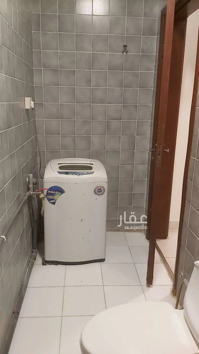 2 bedroom apartment in King Fahd, Riyadh 6
