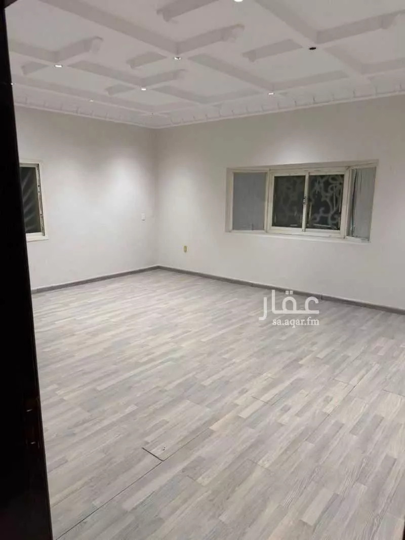 4 bedroom apartment in Al Rawdah, Eastern Province 2