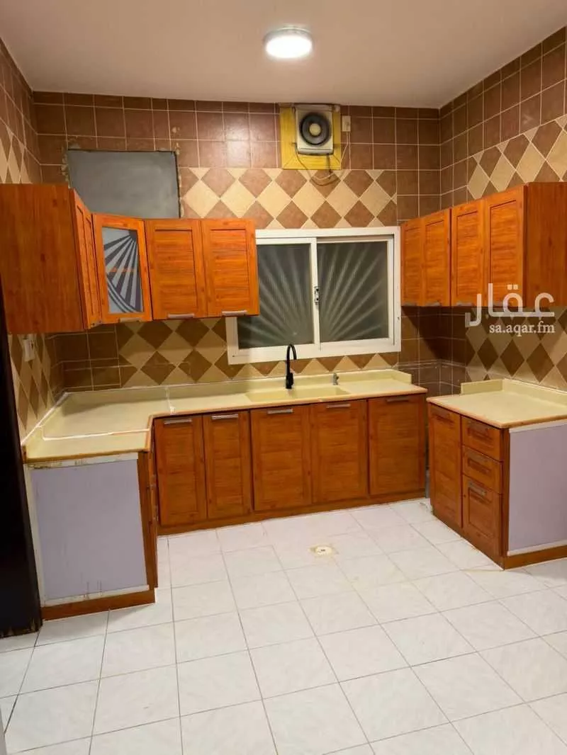 4 bedroom apartment in Al Rawdah, Eastern Province 6