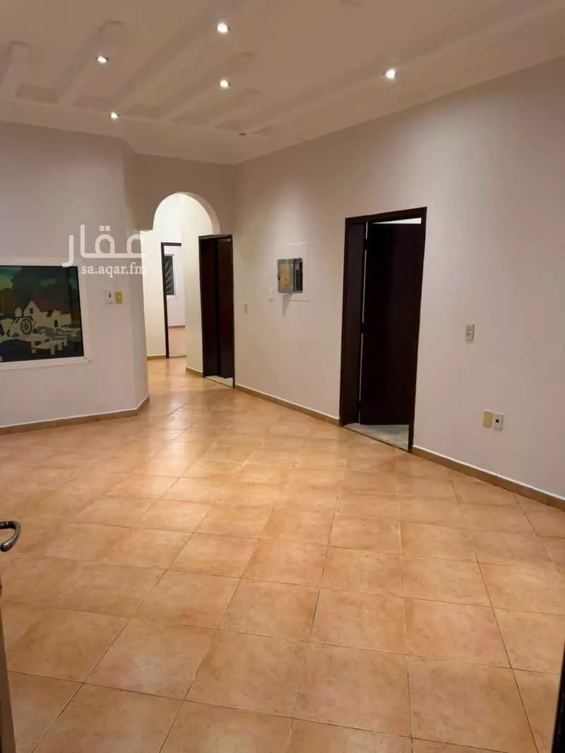 4 bedroom apartment in Al Rawdah, Eastern Province 3