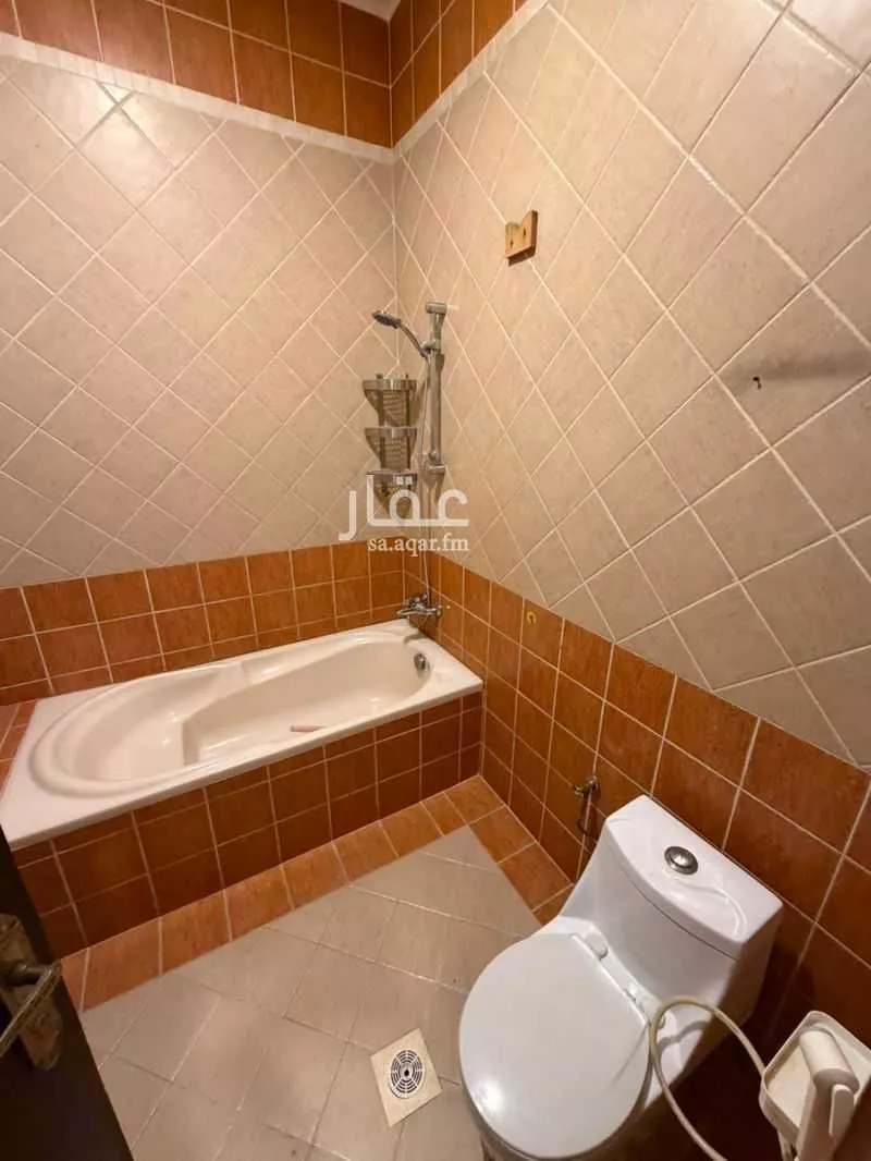 4 bedroom apartment in Al Rawdah, Eastern Province 9