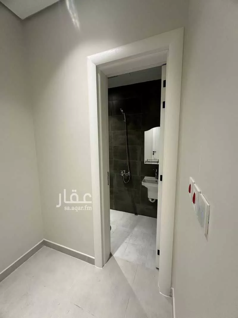 4 bedroom apartment in As Sadafah, Eastern Province 8