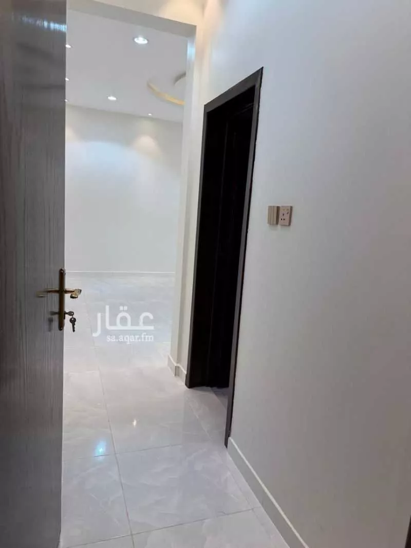 3 bedroom apartment in Al Fath, Khamis Mushait 15