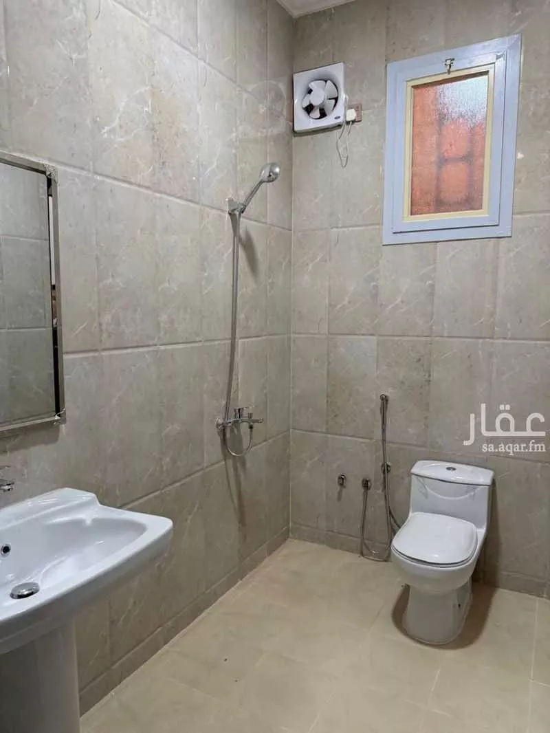 3 bedroom apartment in Al Fath, Khamis Mushait 12