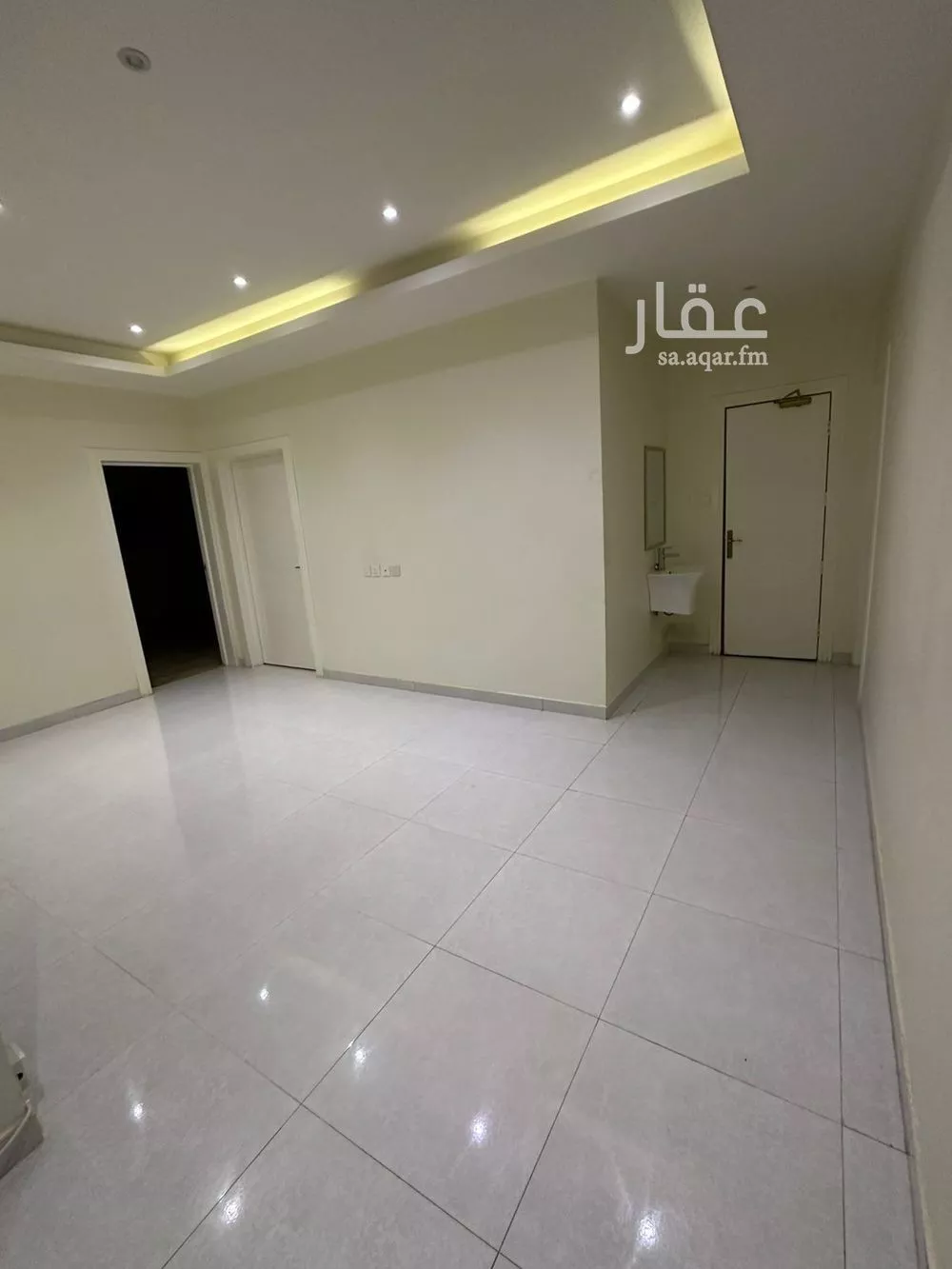 دور 4 غرف في عرقة 7