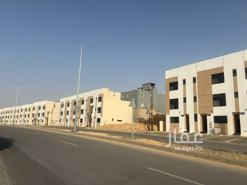 12 bedroom building in Dhahrat Laban, Riyadh 9