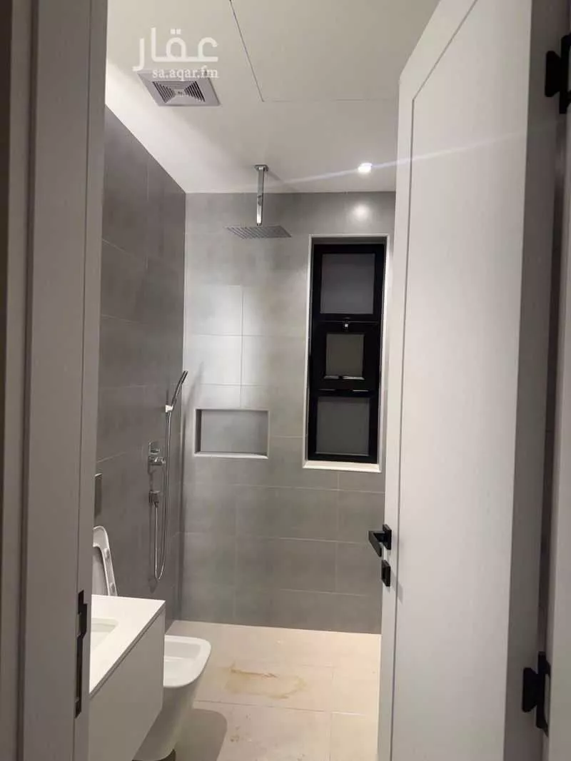 2 bedroom apartment in Al Jawharah, Eastern Province 7