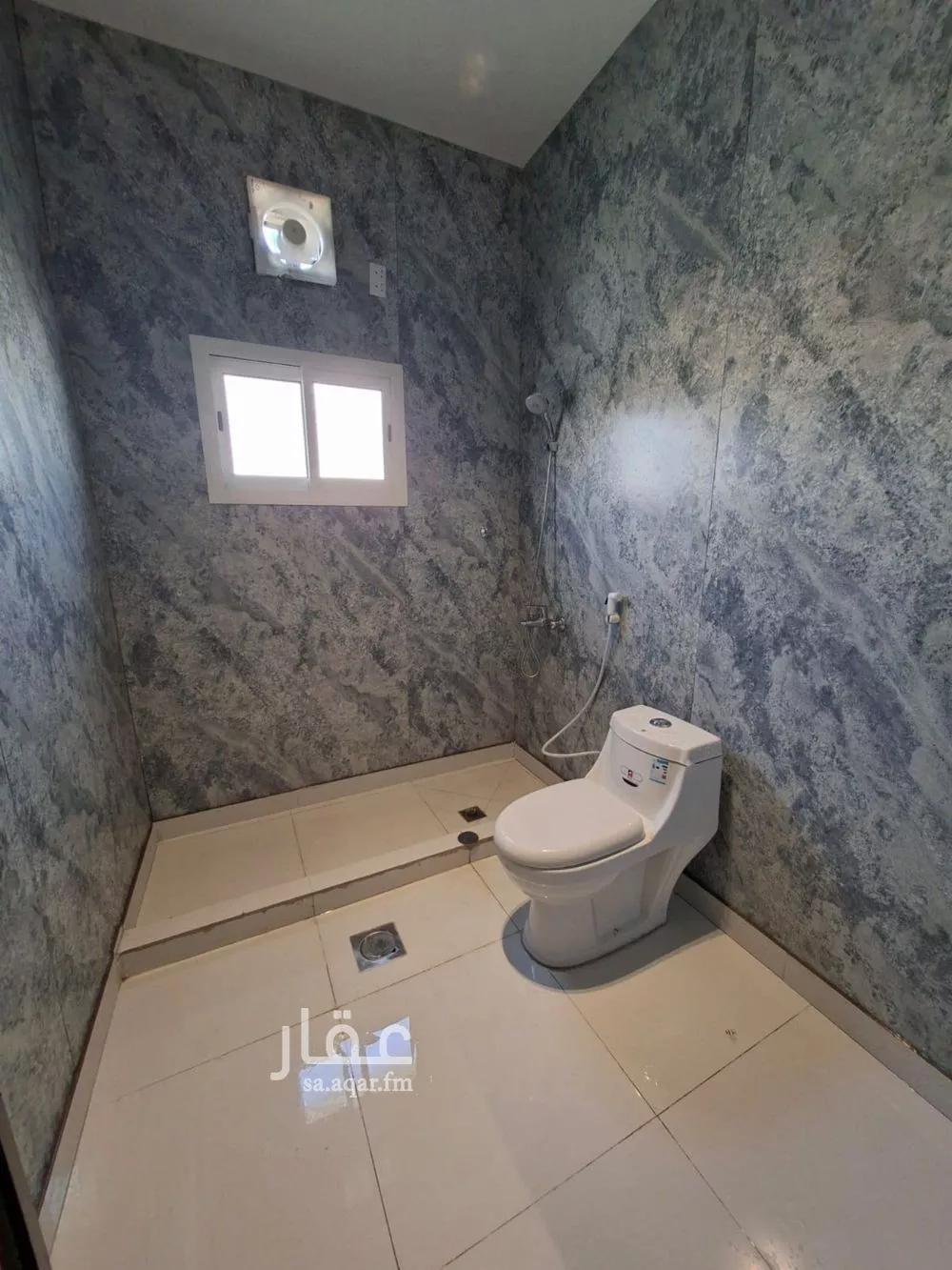 2 bedroom apartment in Al Aqrabiyah, Eastern Province 2