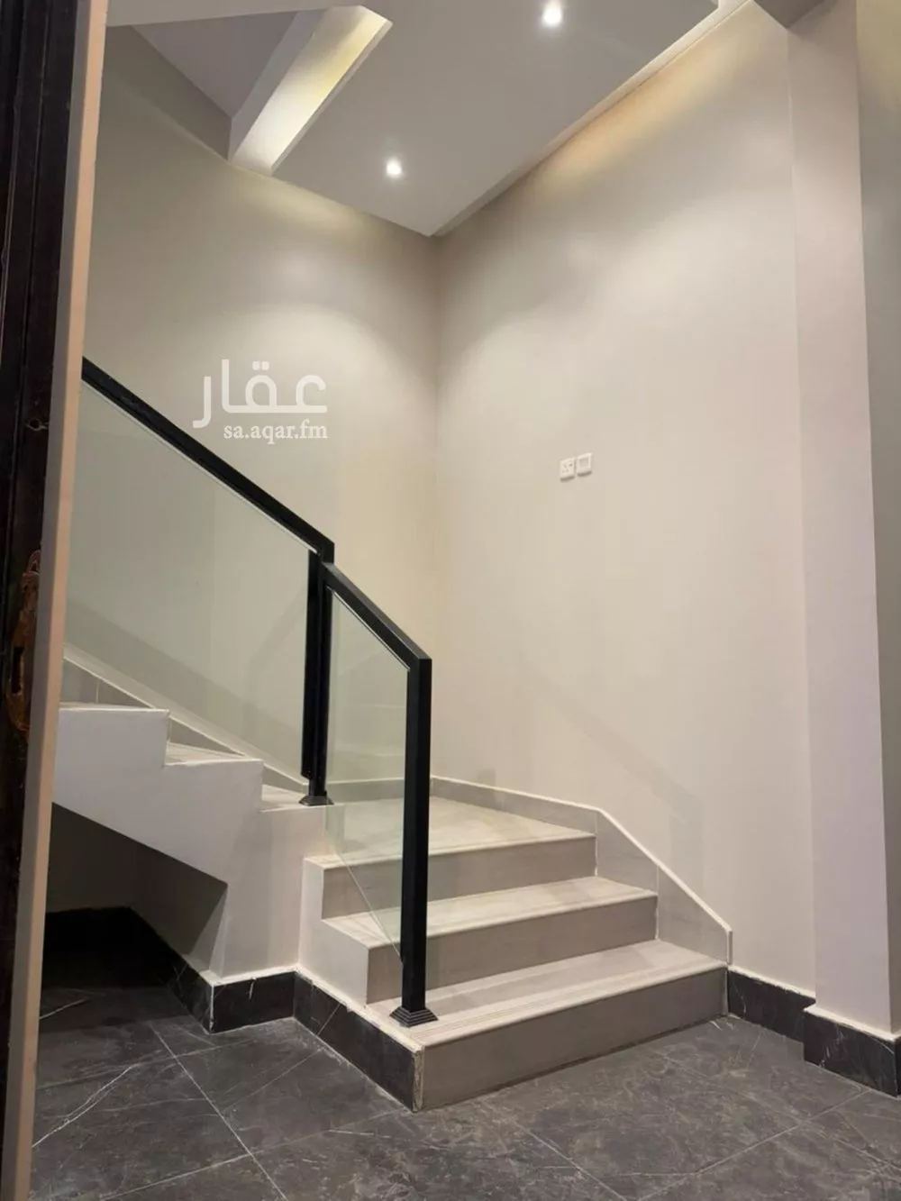 3 bedroom apartment in Al Rimal 5