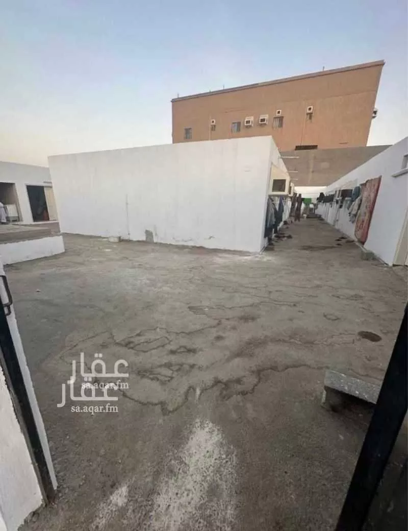 أرض 600 م² في الصوارى 3