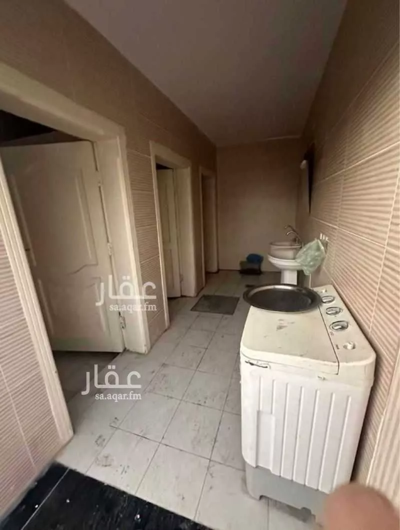 أرض 600 م² في الصوارى 5