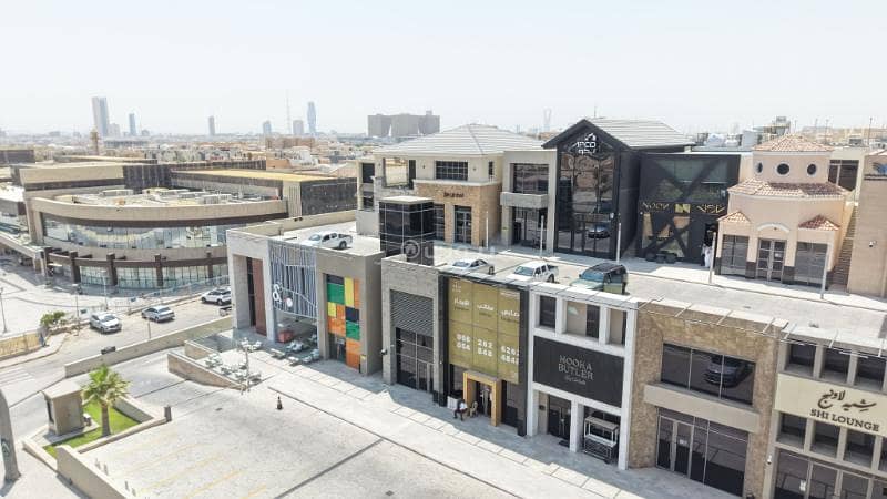 shop in Al Nakheel, Riyadh 3