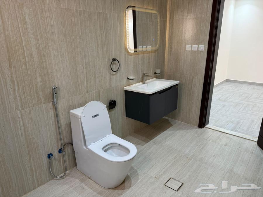 4 bedroom villa in Al Hamdaniyah, Jeddah 10