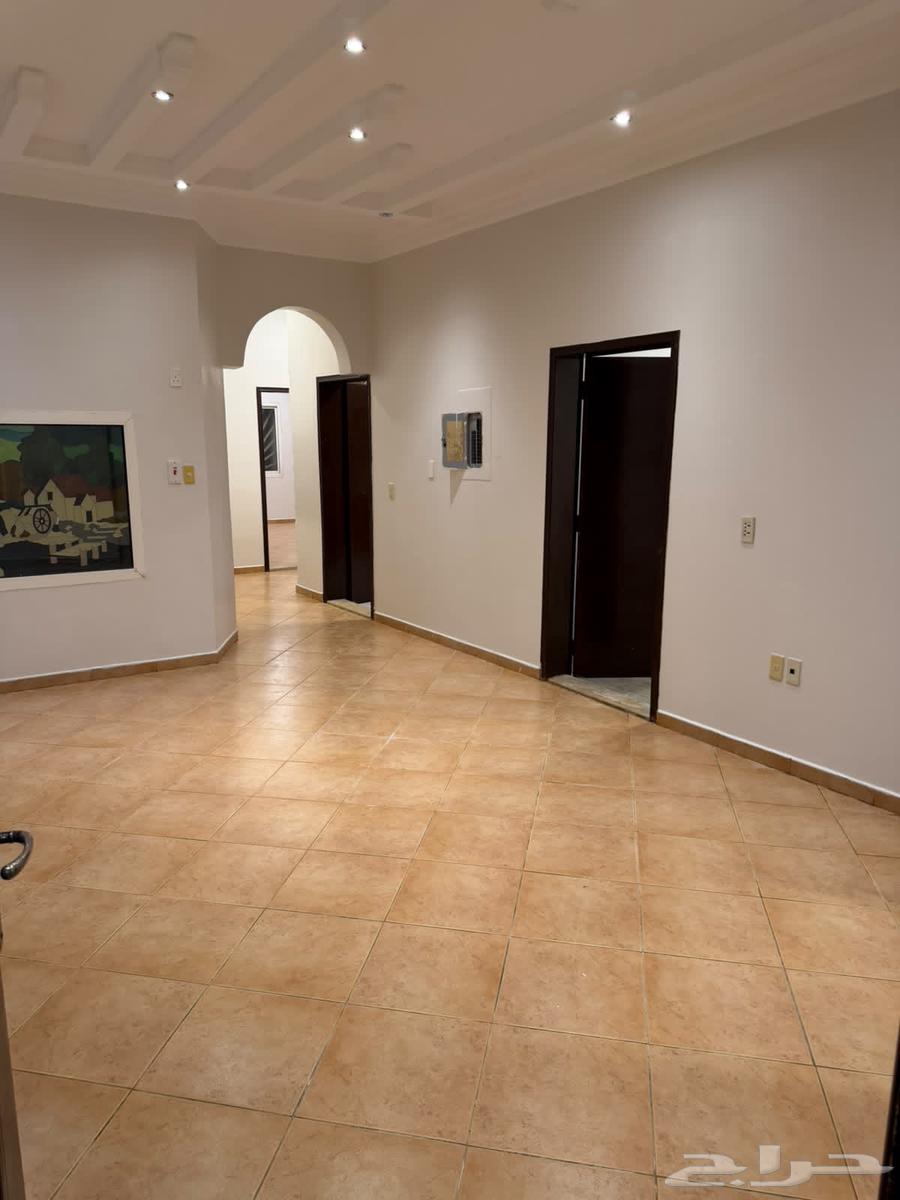 4 bedroom apartment in Al Rawdah, Eastern Province 6