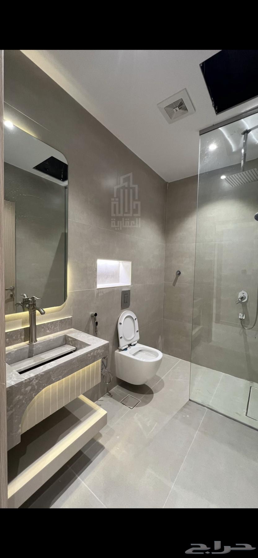 5 bedroom apartment in Al Gharra, Madinah 8