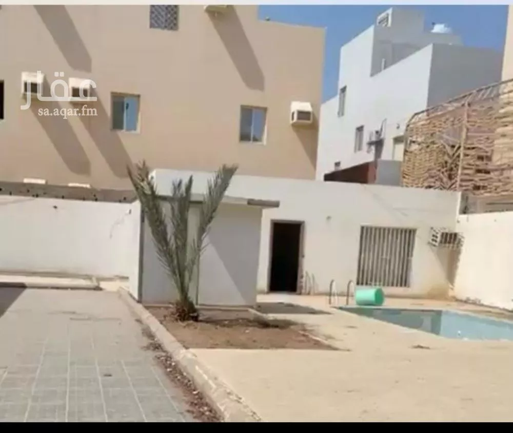 750 sqm land in Al Falah 2