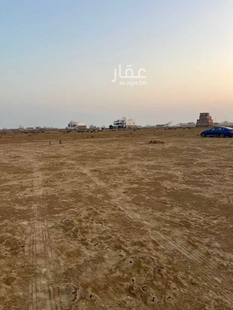 810 sqm land in Az Zomorod 6
