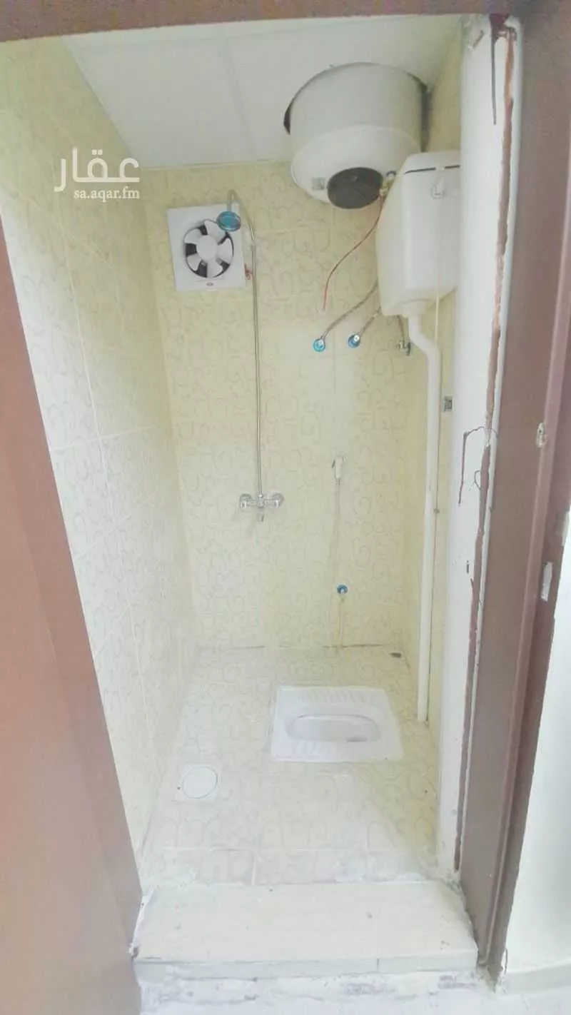 4 bedroom villa in Al Sharafiyah, Riyadh 18