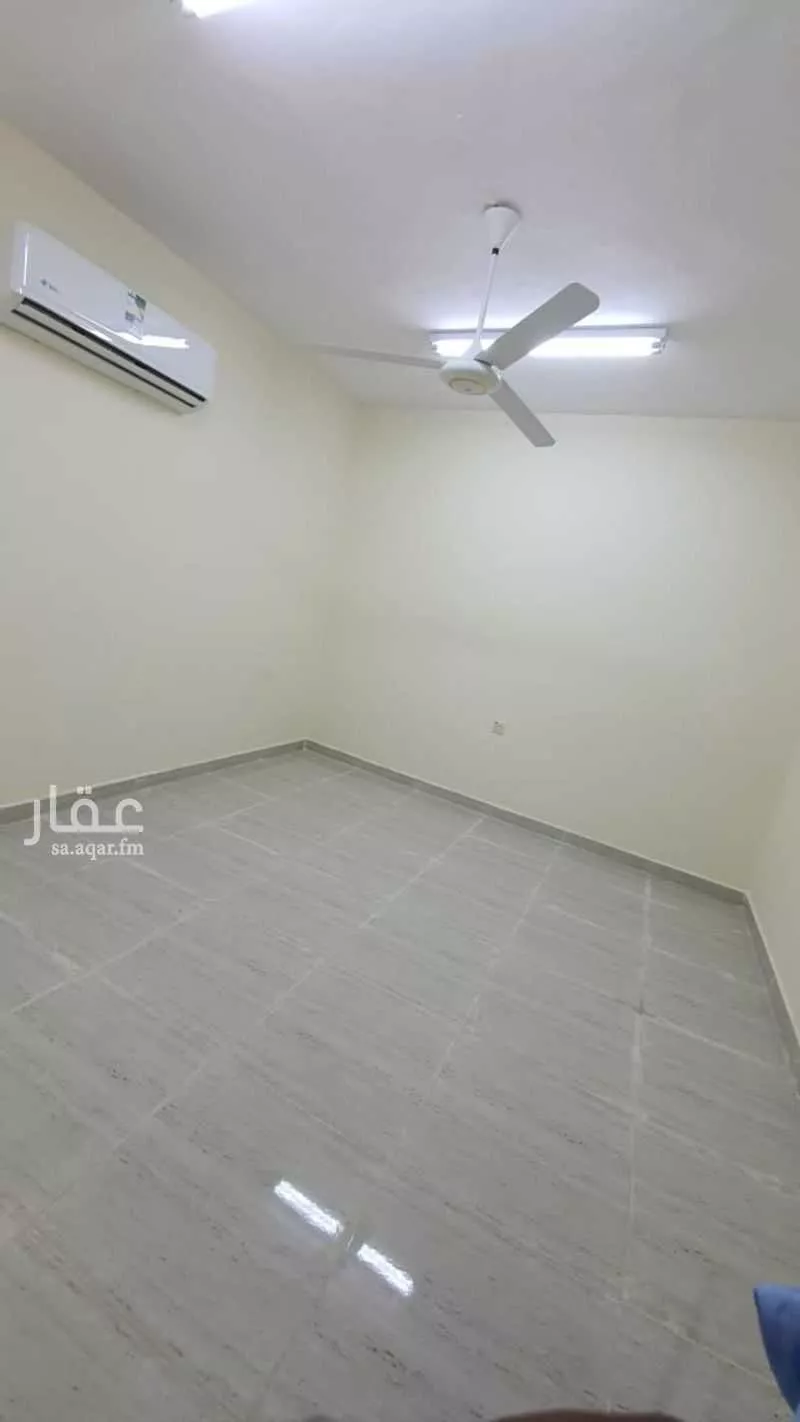4 bedroom villa in Al Sharafiyah, Riyadh 12