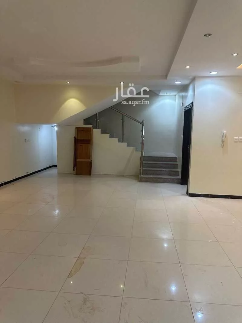 4 bedroom villa in Dhahrat Namar, Riyadh 8