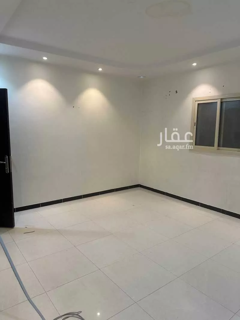 4 bedroom villa in Dhahrat Namar, Riyadh 5
