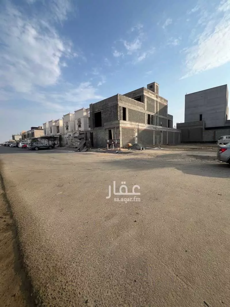 370 sqm land in Al Lulu 2