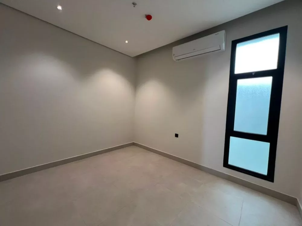 4 bedroom apartment in As Saif, Eastern Province 4