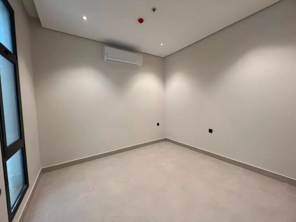 4 bedroom apartment in As Saif, Eastern Province 9