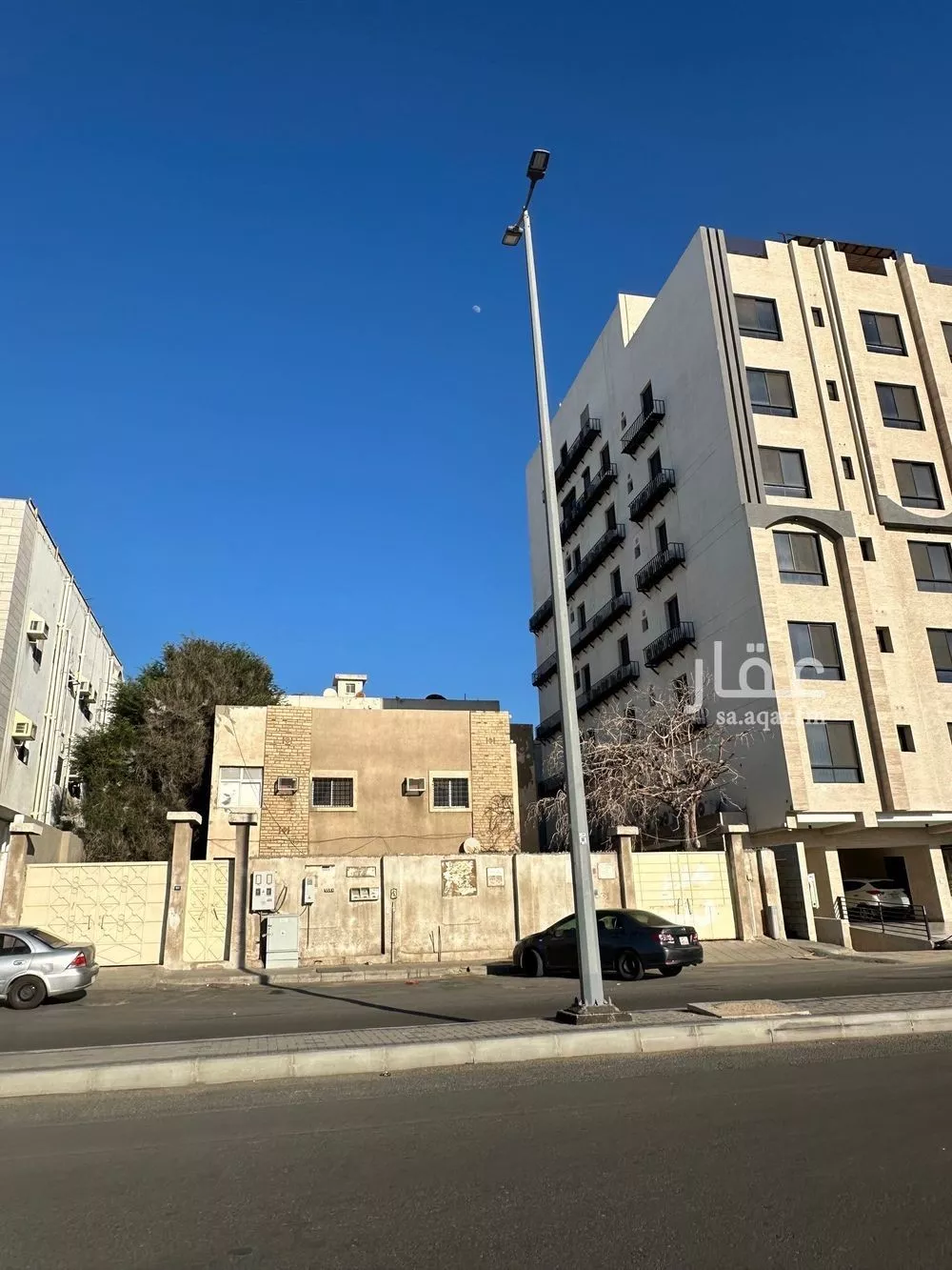 617 sqm land in Al Bawadi 2