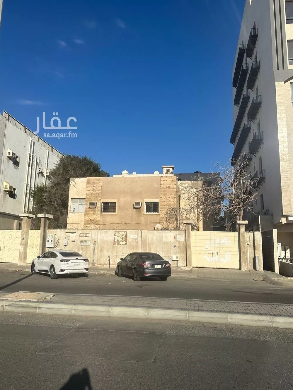 617 sqm land in Al Bawadi 3