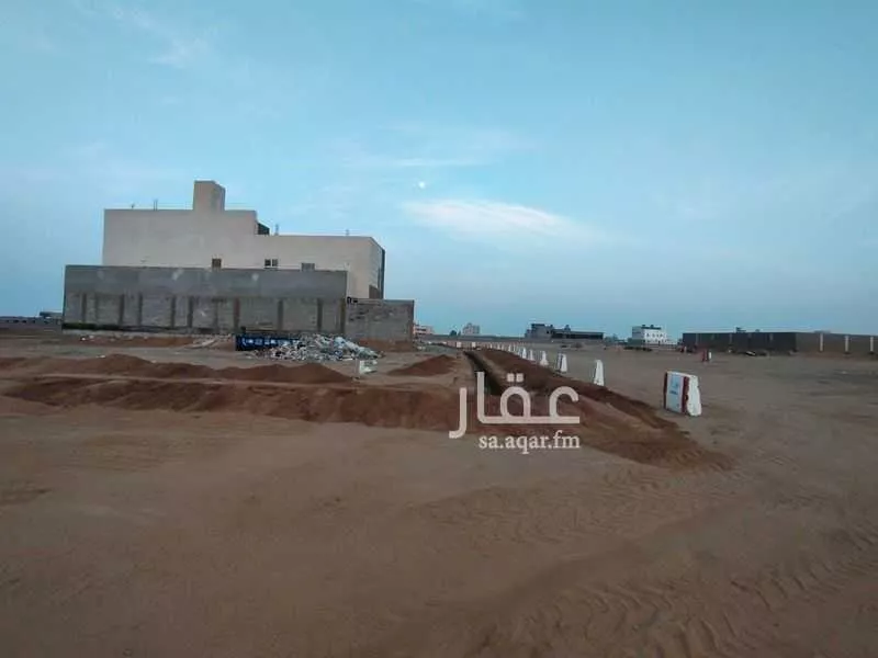 473 sqm land in Az Zomorod 2