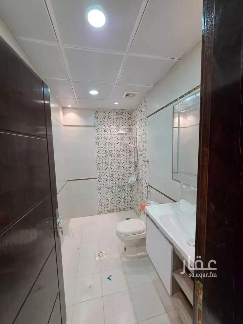3 bedroom apartment in Al Rawabi, Madinah 6