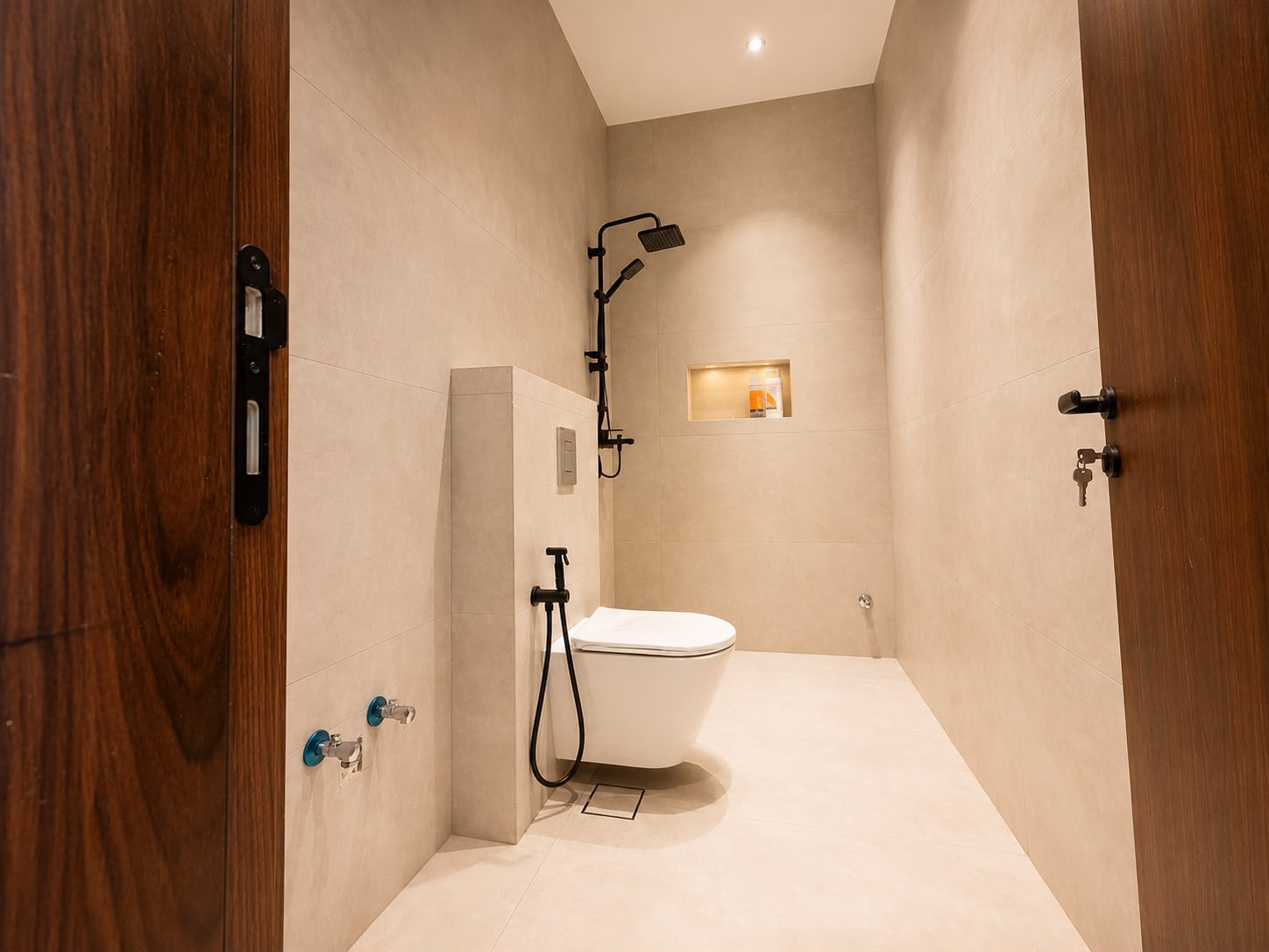 5 bedroom villa in Al Yaqoot, Jeddah 8
