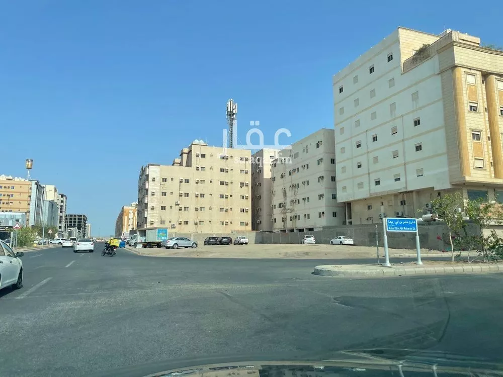 870 sqm land in Al Marwa 3