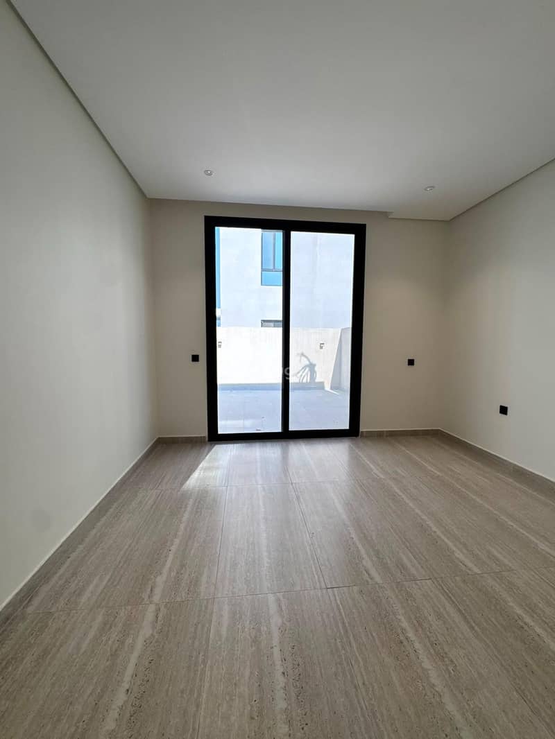 5 bedroom villa in Al Bahr, Eastern Province 24